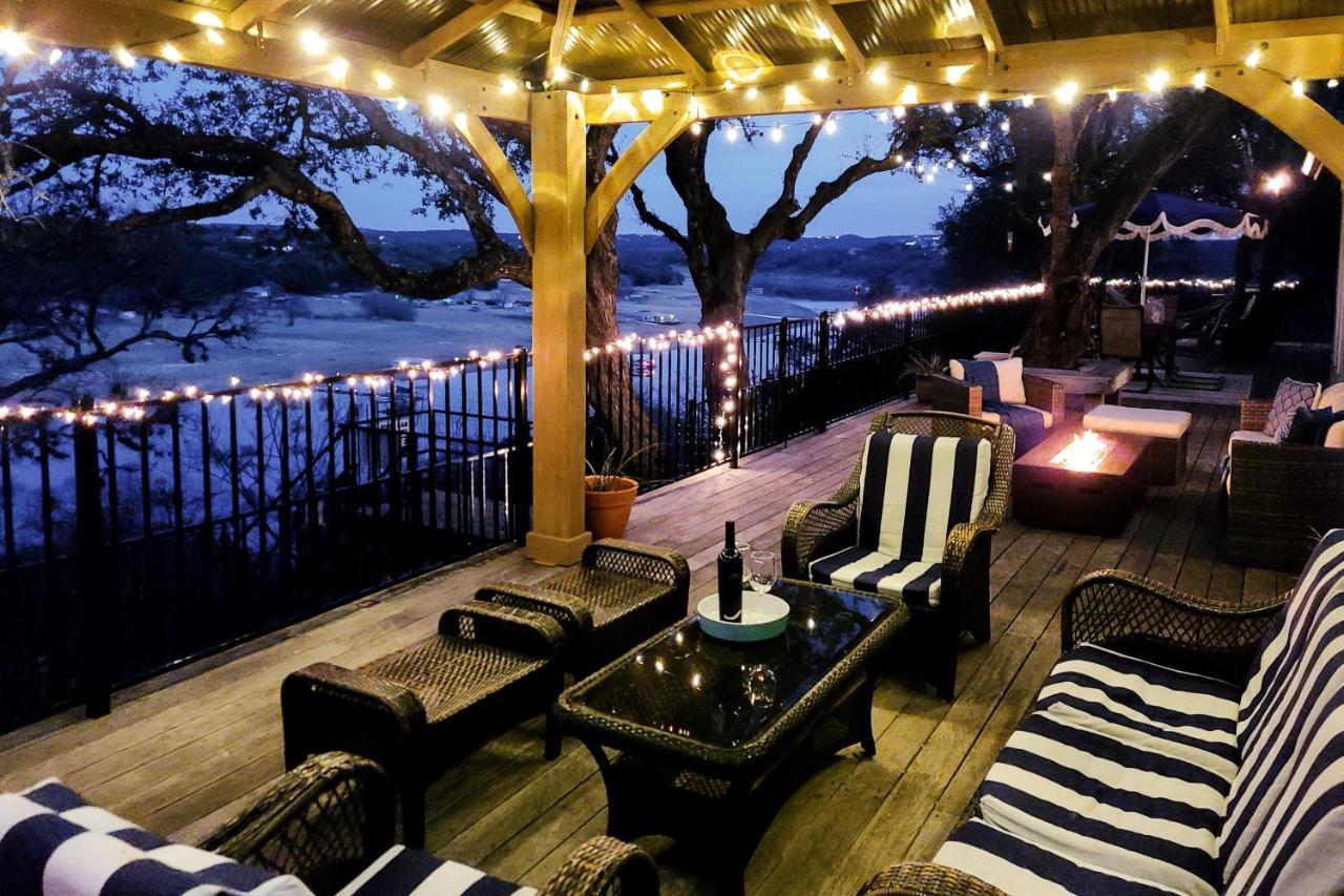 Cliff Side Oasis Villa Spicewood Exterior photo